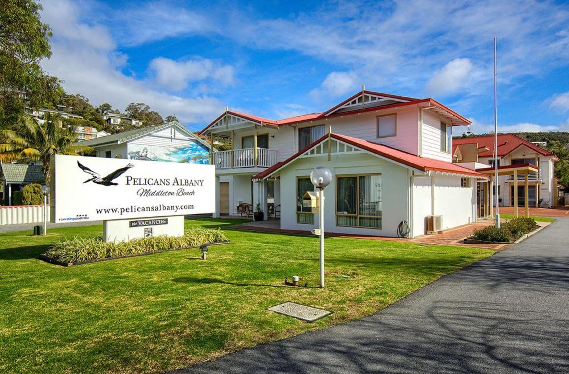 Pelicans Albany Middleton Beach Exterior foto