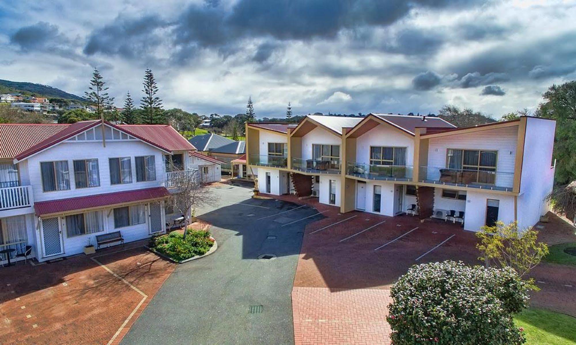Pelicans Albany Middleton Beach Exterior foto